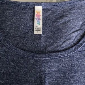 Lularoe classic tee size Small